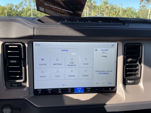 New 2025 Ford Bronco Outer Banks w/ Sasquatch Package image 26