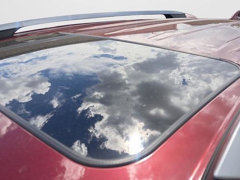 Used 2018 Toyota RAV4 Limited w/ Advanced Technology Package image 6