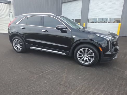 Used 2019 Cadillac XT4 Premium Luxury w/ Technology Package AWD/4WD image 14
