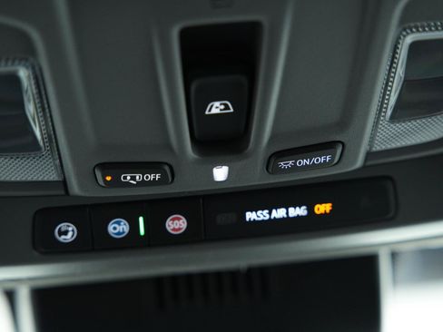 New 2026 GMC Sierra 1500 SLE AWD/4WD image 38