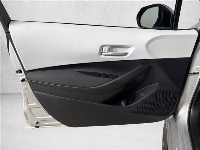 Used 2026 Toyota Corolla SE FWD image 10