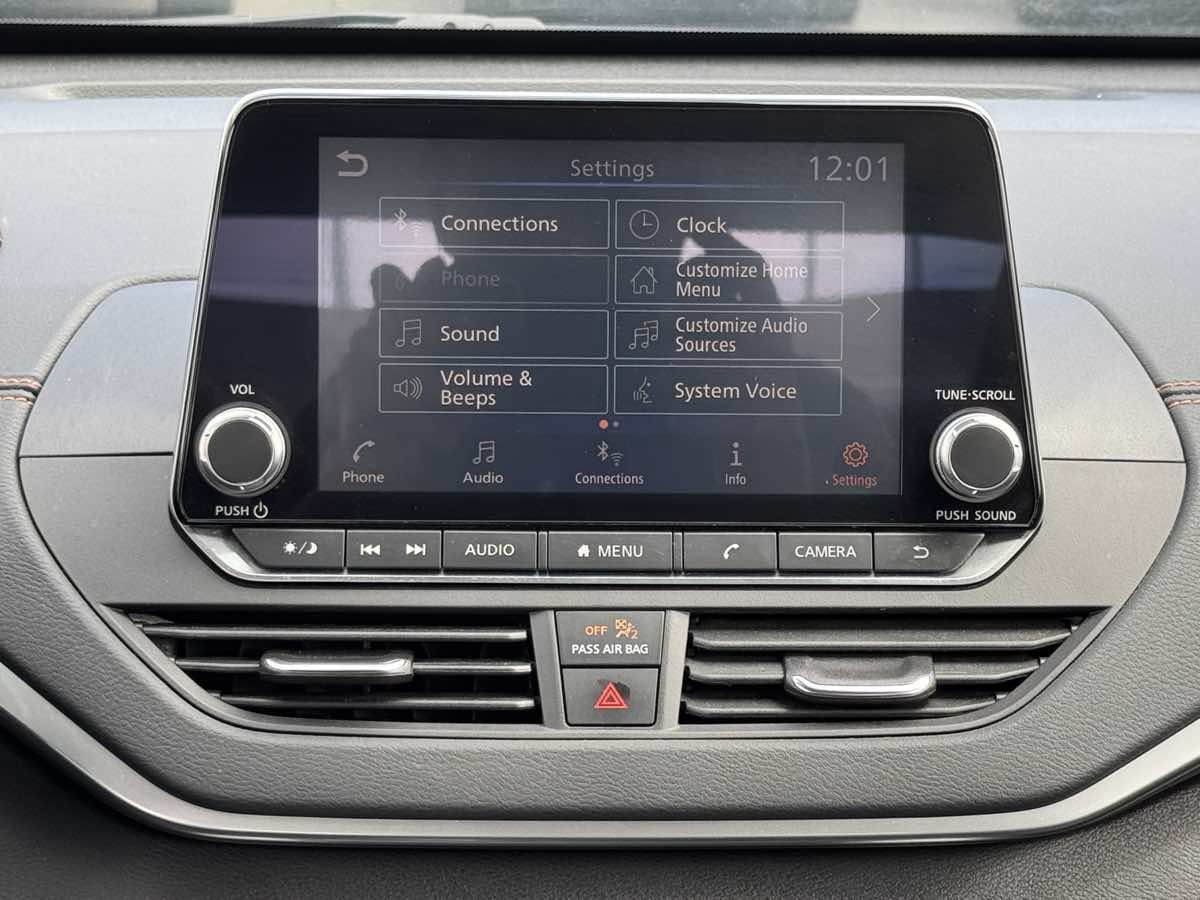 Used 2021 Nissan Altima 2.5 SR FWD image 23