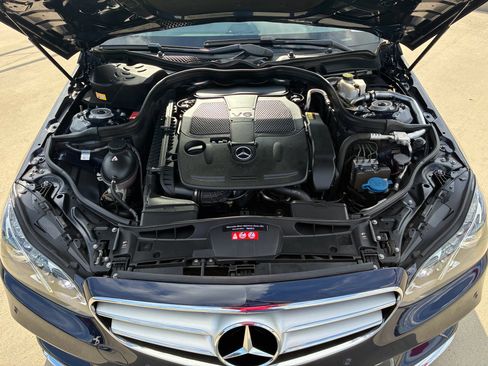 Used 2014 Mercedes-Benz E 350 Sport image 28