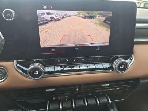 New 2026 GMC Canyon AT4 AWD/4WD image 20