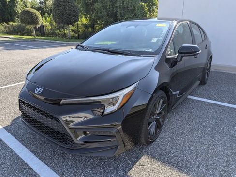 Certified 2023 Toyota Corolla SE FWD image 2