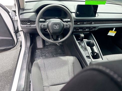 New 2026 Honda Accord SE image 2