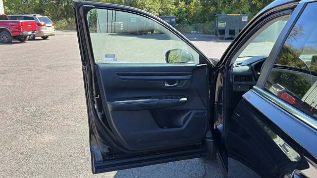 Used 2025 Honda CR-V EX image 8