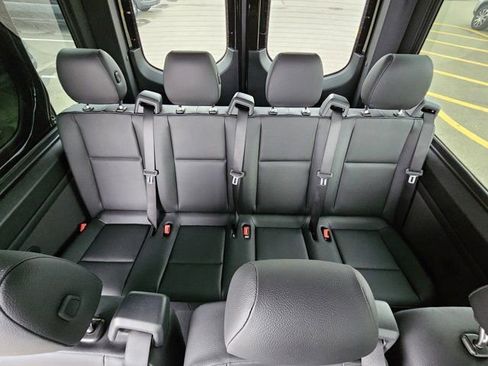 New 2024 Mercedes-Benz Sprinter 2500 image 34