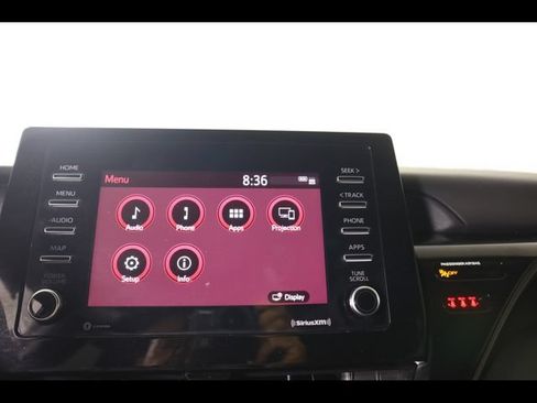 Used 2021 Toyota Camry LE FWD image 40