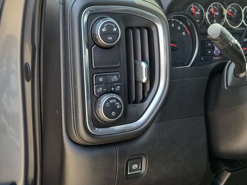 Used 2019 Chevrolet Silverado 1500 RST w/ All-Star Edition RWD image 17