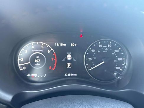 Certified 2024 Nissan Kicks SR image 37