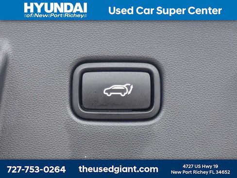 Certified 2022 Hyundai Tucson SEL w/ Cargo Package AWD/4WD image 13