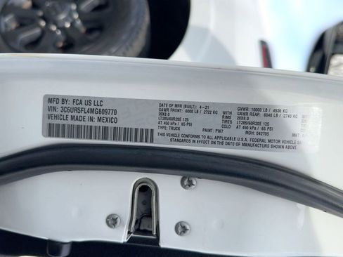 Used 2021 RAM 2500 Laramie w/ Night Edition image 19