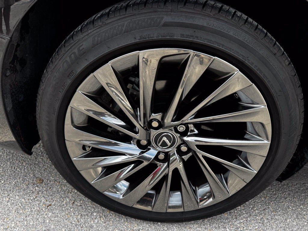 Certified 2025 Lexus ES 300h w/ Technology Package FWD image 9