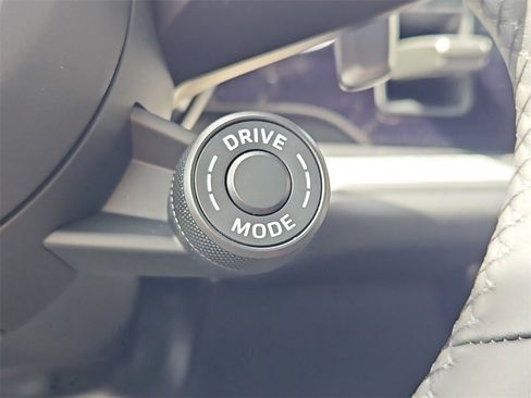 New 2026 Porsche Cayenne S image 16