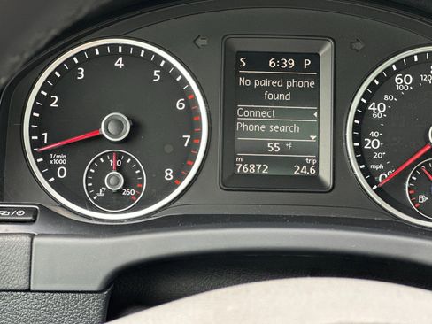 Used 2015 Volkswagen Tiguan SE AWD/4WD image 24