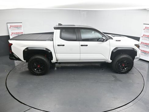 Used 2025 Toyota Tacoma TRD Pro image 31