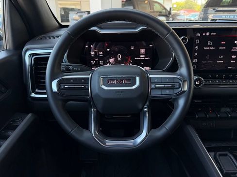 Used 2025 GMC Canyon Elevation w/ Convenience Package RWD image 19