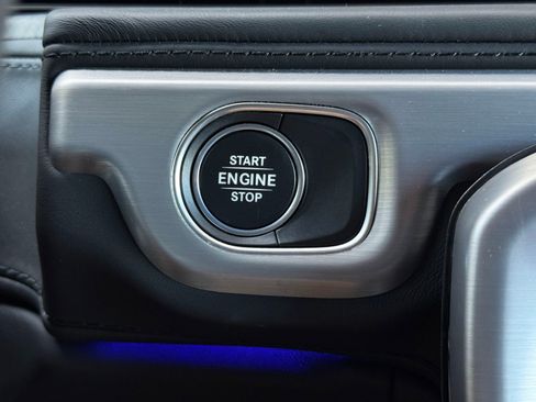 Used 2022 Mercedes-Benz G 63 AMG Squared image 27