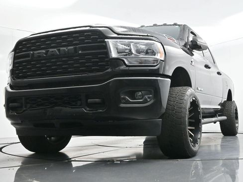 Used 2022 RAM 2500 Big Horn w/ Level A Equipment Group AWD/4WD image 44