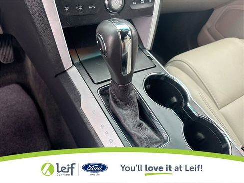 Used 2015 Ford Explorer XLT w/ Equipment Group 202B image 26