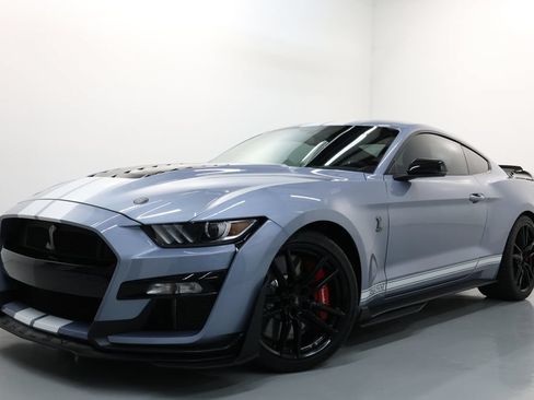 Used 2022 Ford Mustang Shelby GT500 w/ Technology Package RWD image 54