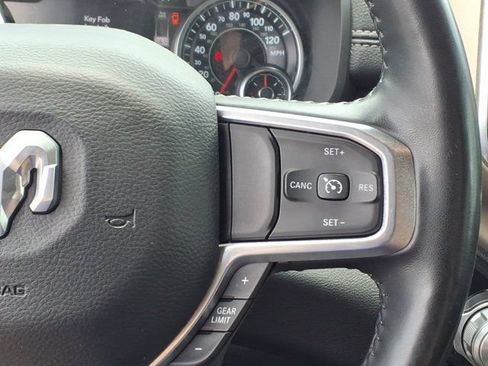 Used 2020 RAM 1500 Laramie AWD/4WD image 16
