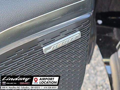 New 2026 GMC Acadia Denali w/ Super Cruise Package image 25