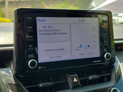 Used 2022 Toyota Corolla LE FWD image 21