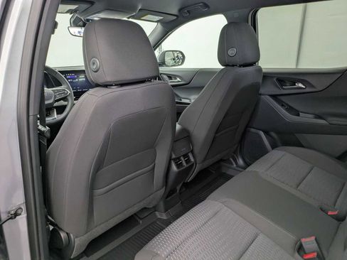 New 2026 Chevrolet Equinox LT image 18