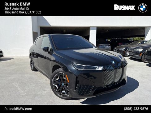 Used 2024 BMW iX xDrive50 w/ Sport Package AWD/4WD image 1