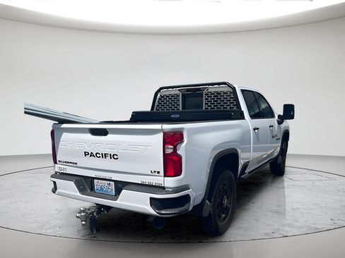 Used 2024 Chevrolet Silverado 2500 LTZ w/ LTZ Plus Package AWD/4WD image 5