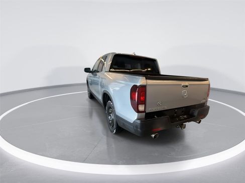 Used 2023 Honda Ridgeline RTL image 6