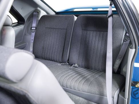 Used 1993 Ford Mustang Cobra image 21