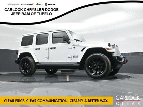 Used 2022 Jeep Wrangler Sahara w/ Cold Weather Group image 49