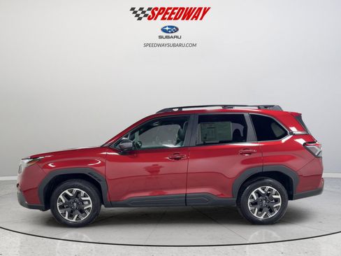 Used 2026 Subaru Forester Premium AWD/4WD image 10