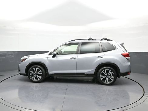Used 2021 Subaru Forester Limited image 9