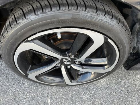 Used 2009 Honda Accord LX image 16