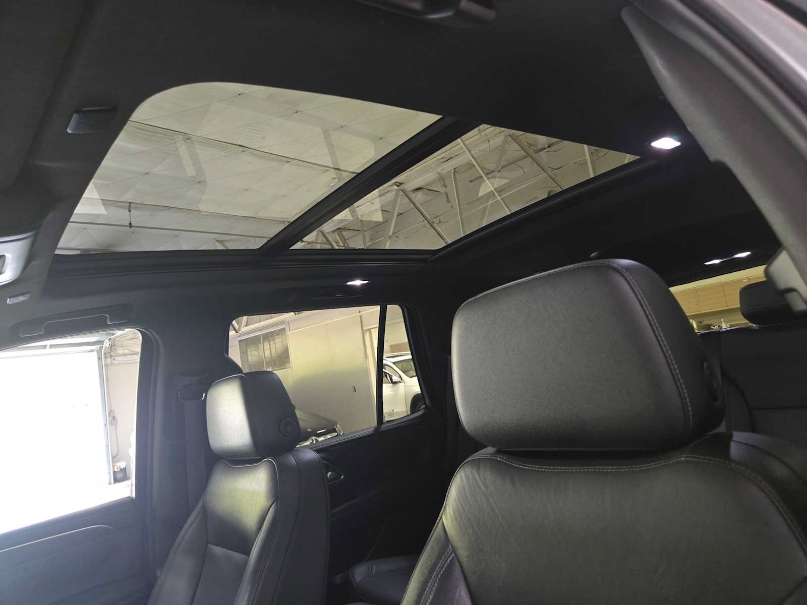 Used 2021 Chevrolet Tahoe LT AWD/4WD image 24
