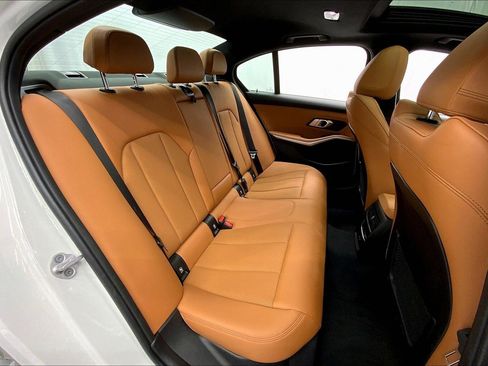 Certified 2023 BMW 330i xDrive Sedan w/ Driving Assistance Package image 11