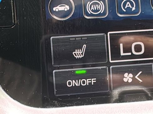 Used 2025 Subaru Outback Onyx Edition w/ Popular Package #2 AWD/4WD image 17