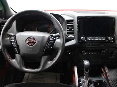 Used 2023 Nissan Frontier PRO-4X w/ Pro Convenience Package AWD/4WD image 12