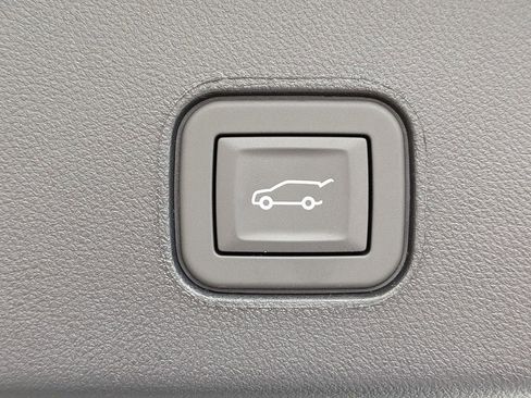 New 2026 Cadillac Lyriq Sport image 16