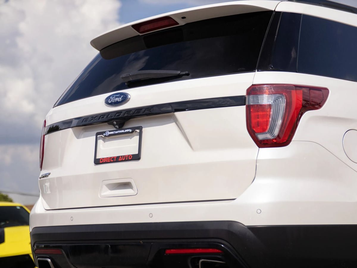Used 2017 Ford Explorer Sport w/ Equipment Group 401A AWD/4WD image 12