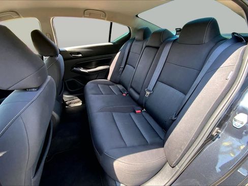 Used 2021 Nissan Altima 2.5 SV FWD image 20