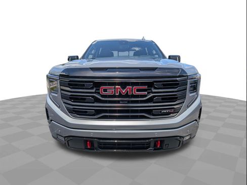 Certified 2025 GMC Sierra 1500 AT4 w/ AT4 Premium Package AWD/4WD image 9