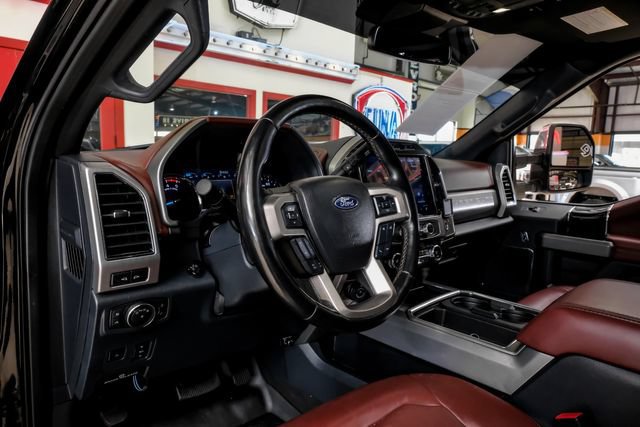 Used 2022 Ford F250 Platinum AWD/4WD image 5