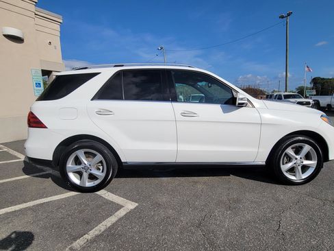 Used 2016 Mercedes-Benz GLE 350 4MATIC w/ Premium Package image 13