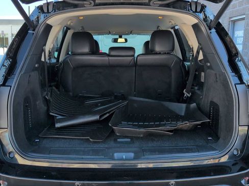 Used 2019 Nissan Pathfinder SL image 34