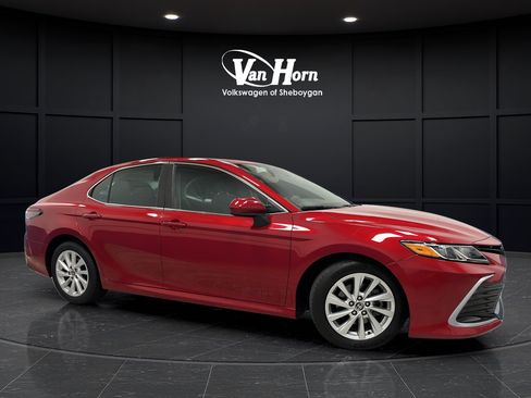 Used 2023 Toyota Camry LE FWD image 1